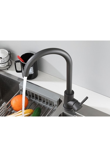 Sardıcı Siyah Mutfak Musluğu Krom