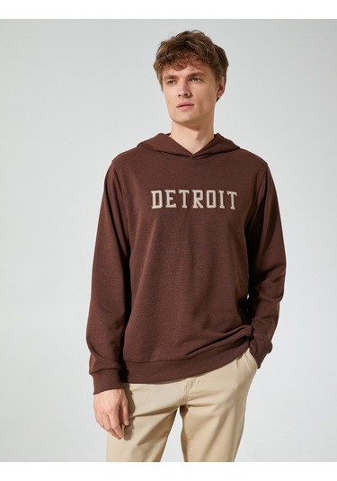 Koton Oversize Hoodie Kolej İşlemeli Uzun Kollu Kahverengi 4wam70128mk Kahverengi