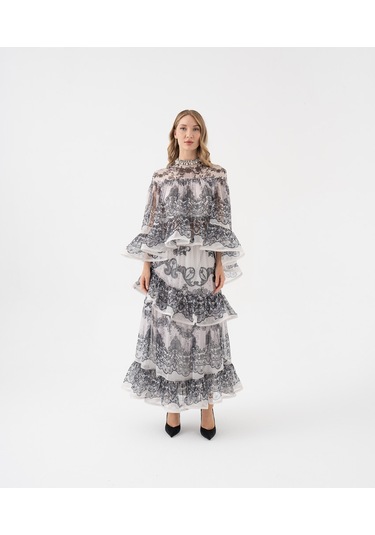 Dantel Desenli Katlı Şifon Volanlı Bluz Siyah