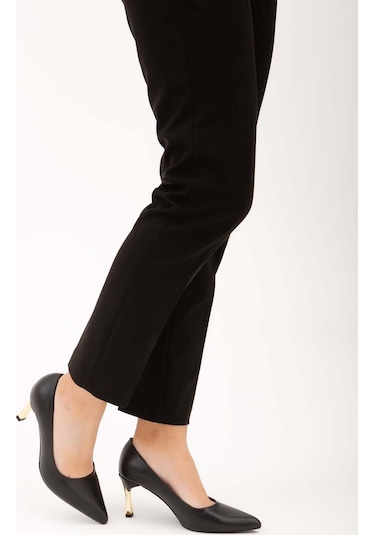 Tamer Tanca Kadın Vegan Siyah Stiletto Ayakkabı 911 225 Bn Ayk Y22 Sıyah Cılt Siyah