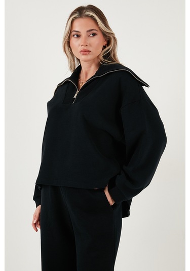 Lela Pamuklu Oversize Fit Yarım Fermuarlı Yaka Uzun Kollu Triko Bayan Takım 68351218 Siyah Lela Pamuklu Oversize Fit Yarım Fermuarlı Yaka Uzun Kollu Triko Bayan Takım 68351218 Siyah