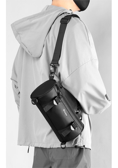 Erkekler İçin Şık Ve Fonksiyonel Tek Omuz Çanta - Hong Kong Tarzı Silindir Formda Messenger Çanta, Trend Desenli Ve Dayanıklı Film Kaplama, Spor Ve Günlük Kullanım İçin Pratik Göğüs Çantası Siyah