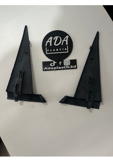 Ford Fiesta 2003-2009 Arka Kapı Cam Üçgen Plastiği