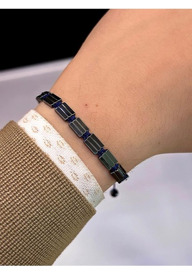 Nursaat 3'lü Siyah-Yeşil-Lacivert Düz Hematit Taş İpli Makrome Örgülü Kombin Taş Bileklik Çok Renkli