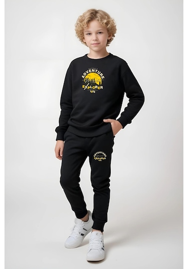 3'lü Erkek Çocuk Baskı Detaylı Yuvarlak Yaka Eşofman Takımı Çok Renkli