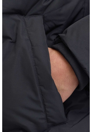 Jack & Jones Jjesoho Puffer Hood Sn Siyah Erkek Mont Siyah