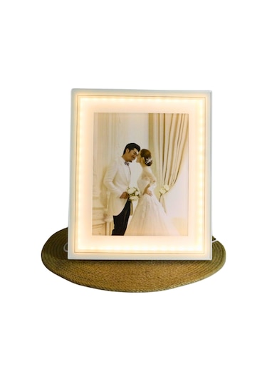T.concept Led Işıklı Fotoğraf Çerçevesi Beyaz 26 31