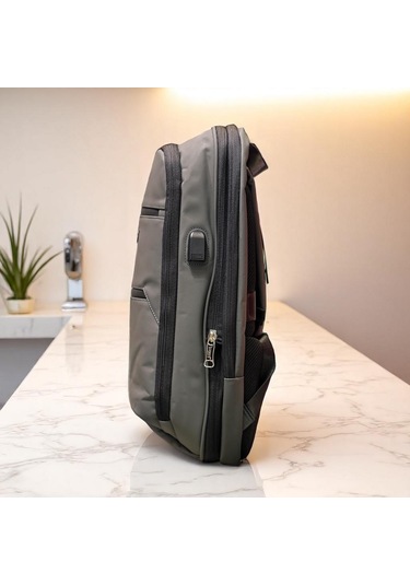 Laptop Gözlü Ve Körüklü İnce Tasarım Sırt Çantası Baggaj S24130 Gri