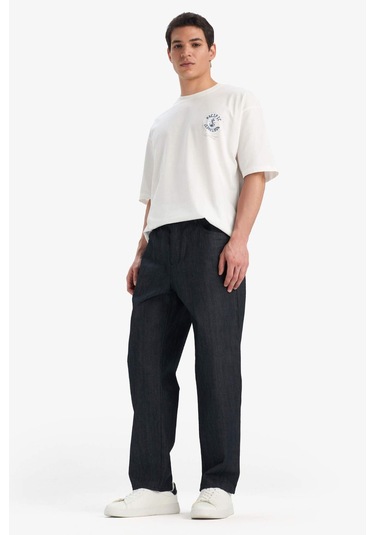 DeFacto %100 Pamuk Straight Fit Yüksek Bel Geniş Paça Jean Pantolon E9339AX25SPNM34 DeFacto %100 Pamuk Straight Fit Yüksek Bel Geniş Paça Jean Pantolon E9339AX25SPNM34