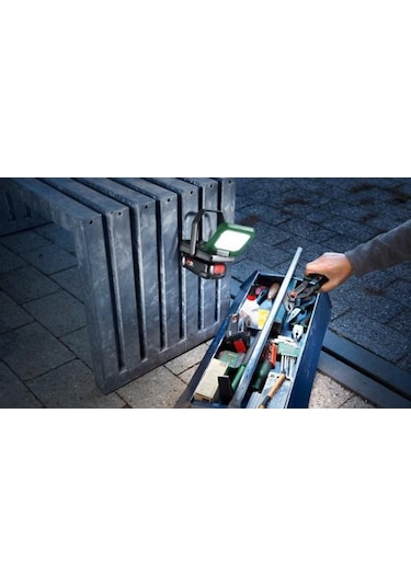 Bosch Easyspotlight 18v-400 Akülü Lamba Solo Yeşil