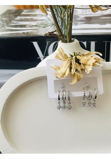 Zirkon Taşlı Yarım Halka Model Çelik Küpe Gümüş