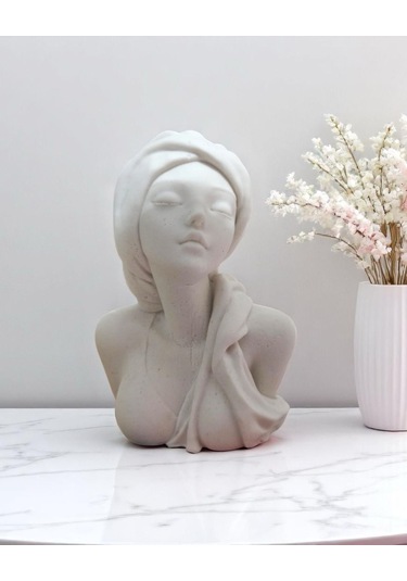 El Yapımı Dekoratif Kız Heykeli Zarif Ve Sanatsal Tasarım 10 X 7 Cm
