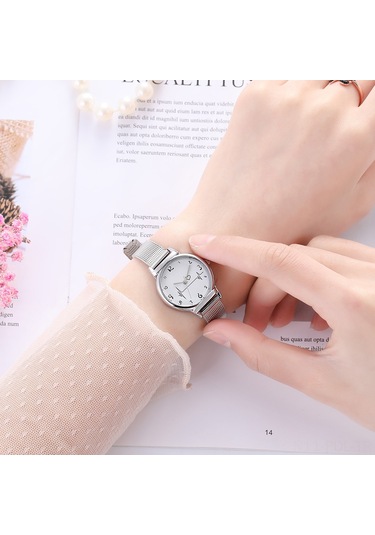 Padalink Kadınlar İçin Gümüş Renkli Minimalist Tasarımlı Kaliteli Çelik Bantlı Kalp İşaretli Akıllı Kol Saati Diğer