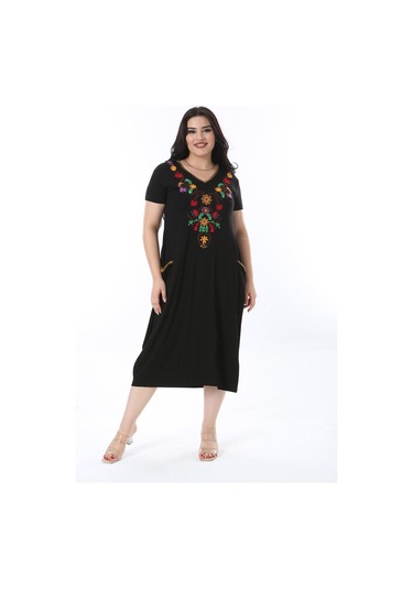 Kadın Büyük Beden Siyah Nakış Detaylı V Yakalı Kısa Kol Elbise 65n38203-siyah Siyah