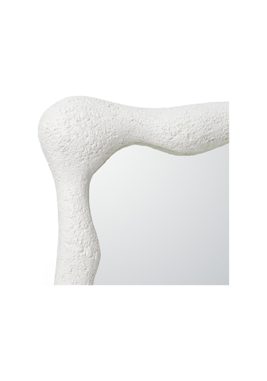 Taş Görünümlü Beyaz Köşeli Duvar Aynası Beyaz