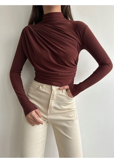 Kadın Büzgü Detaylı Dik Yaka Sandy Bluz Kahverengi