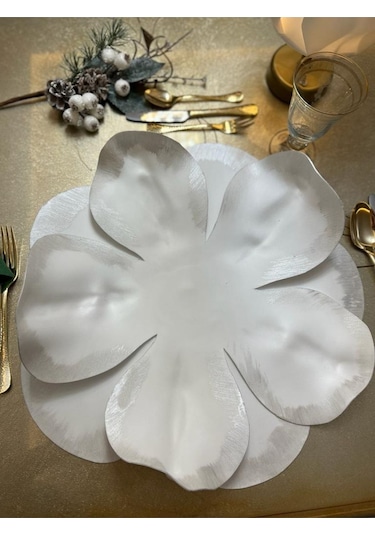 Eva Lateks Supla Amerikan Servis Beyaz Kenarı Gümüş Detay Tasarım Gümüş