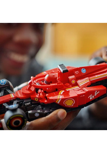 LEGO® 77242 Speed Champions Ferrari SF-24 F1® Yarış Arabası (275 Parça)