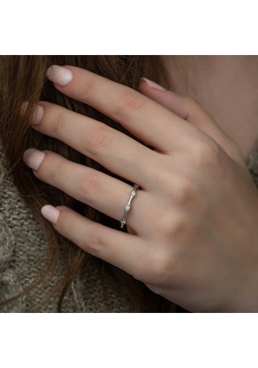 Casera's Gümüş Beştaşlı Mekik Kadın Yüzük Csr2183084 Gümüş