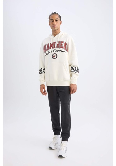 DeFactoFit NBA Miami Heat Oversize Geniş Kalıp Kapüşonlu Baskılı Kalın Sweatshirt D0672AX24AUER105