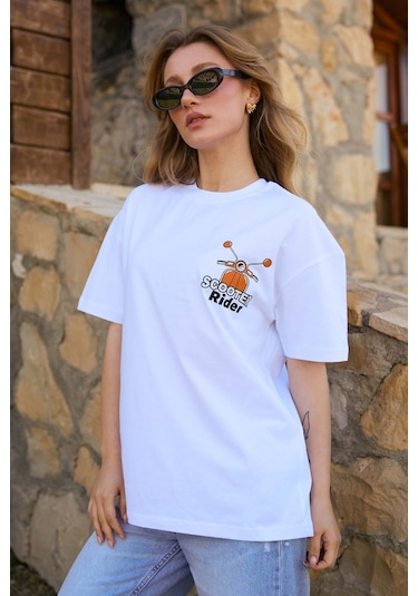Velvoria Unisex Oversize Beyaz Scooter T-shirt
