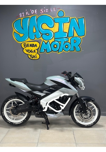 Bajaj Pulsar Ns 200 Özel Üretim Ön Koruma Demiri 3 Takozlu Beyaz
