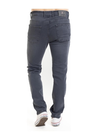 Yeni Sezon Erkek Dört Mevsimlik Likralı Regular Tam Kalıp Düz Paça Fermuarlı Yüksek Kaliteli Kot Pantolon 720-Gri Yeni Sezon Erkek Dört Mevsimlik Likralı Regular Tam Kalıp Düz Paça Fermuarlı Yüksek Kaliteli Kot Pantolon 720-Gri