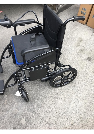 Medikaltec Katlanabilir Akülü Tekerlekli Sandalye