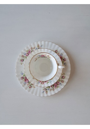 Moss Rose Bone China Trio Çay Fincanı 3 Parça 200 Ml