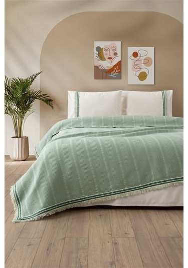 Tivoli Çift Kişilik Dantelli 4 Parça Pike Takımı Çeyizlik-melanie-kapuçino Mınt Mint