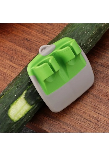 Fochsia Paslanmaz Çelik Manuel Sebze Soyucu - Ergonomik Kaymaz Tutamaklı Siyah Yeşil Meyve Sebze Soyma Aleti Siyah + Yeşil