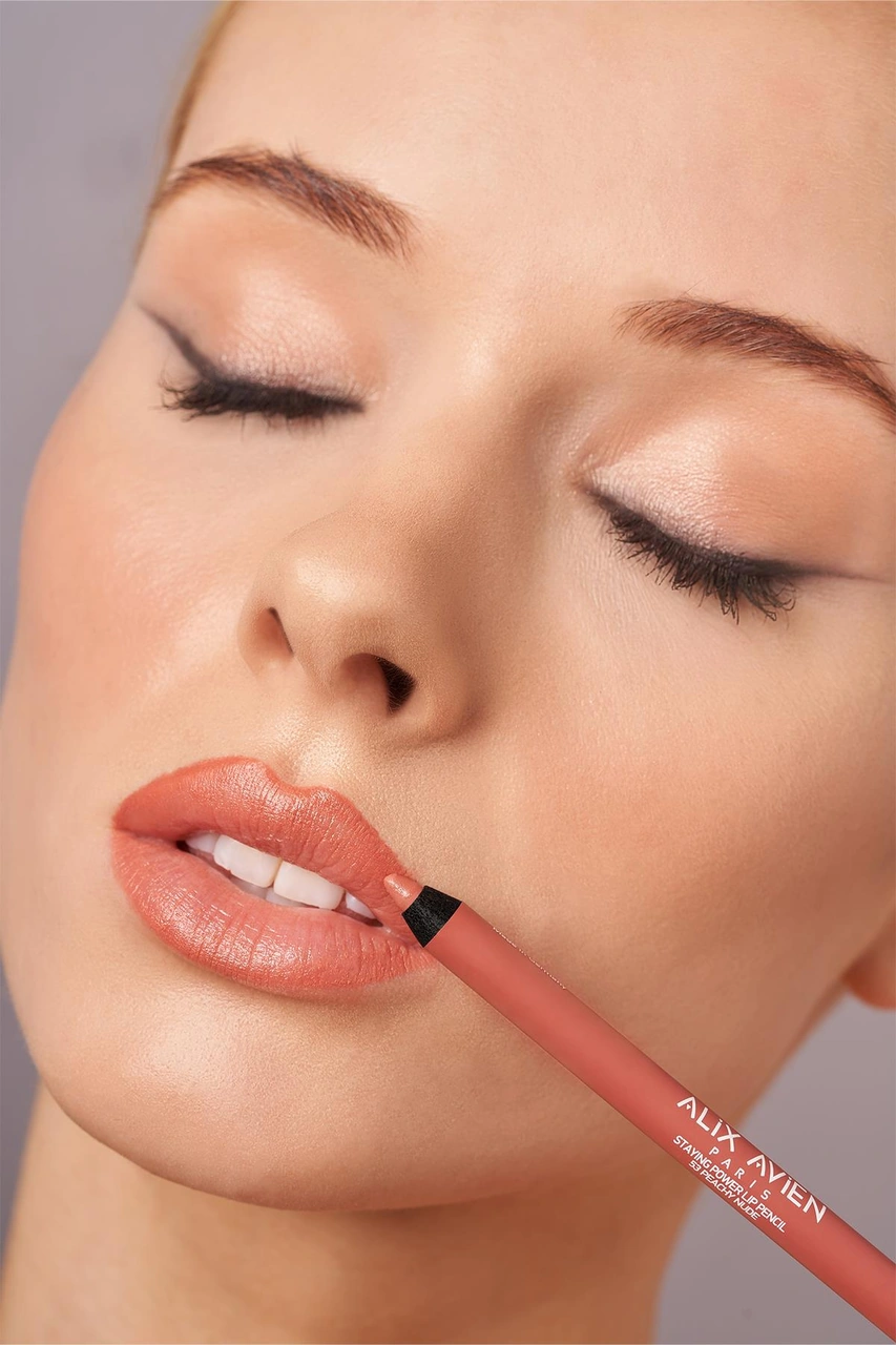 Alix Avien Suya Dayanıklı Uzun Süre Kalıcı Yumuşak Dudak Kalemi Staying Power Lip Pencil 53 Peachy Nude