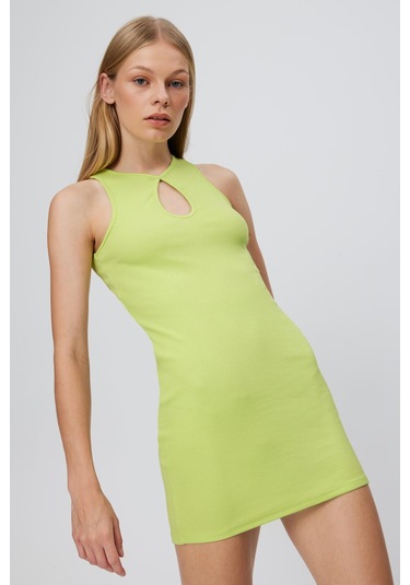 Yaka Pencere Kolsuz Elbise Açık Yeşil