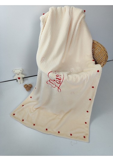 Tv Battaniyesi Love Nakışiı Kalpli Ponponlu Koltuk Şalı Battaniye Hediyelik Örtü Oyun Matı Ekru