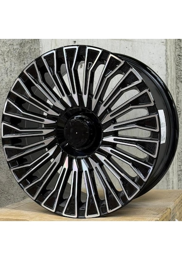 5 112 18 8.0 Et38 Ch66.6 Black Diamond Exzellent