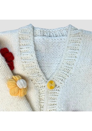 Uretti - Rukiye 7294 - El Örgüsü Çiçek Motifli Kız Çocuk Hırka 5 Yaş - Beyaz Beyaz