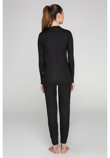 Yetişkin Soğuk Havalar Için Ideal Termal Takım Siyah
