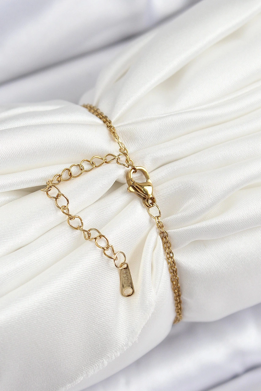 Dodes Dodes 316l Çelik Zincir Turkuaz Mineli Sanatsal Portre İnci Detaylı Çiçek Model Gold Renk Kadı Çok Renkli