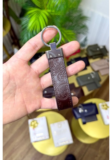 Kahverengi Motifli Hakiki Deri Premium Anahtarlık Kişiye Özel İsim Baskılı