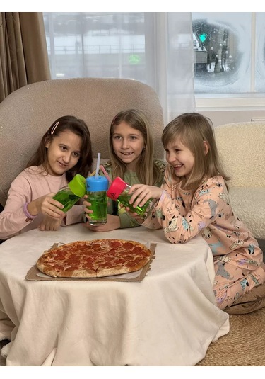 Partycap Bardağa Takılan, Yaylanabilir, Pipetli Silikon Kapak 218923794