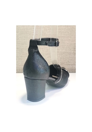 De Scarıo 644 Kadın Taşlı Bel Açık Ön Ve Arka Kapalı Kalın Kısa Topuk Ayakkabı Siyah