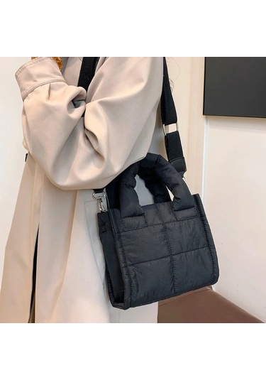 Elmpaly Siyah Hafif Polyester Quilted Desenli Çok Bölmeli Sırt Çantası Kadın Günlük Seyahat El Çantası Siyah