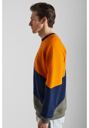 Colway Erkek Organik Pamuk Renk Bloklu Nakışlı Içi Polarlı Lacivert/haki/turuncu Sweatshirt