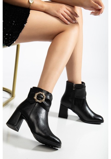 Siyah Kadın Kalın Topuklu Bot Yan Fiyonk Aksesuarlı Küt Burun-4279 Siyah
