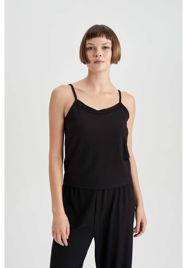 DeFacto Regular Fit Askılı Casual Pijama Üstü-Fall in Love B6560AX23AUBK81