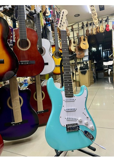 3 Sıngle Yeşil Renk Elektro Gitar Kılıf Pena Dahil Kod 5408