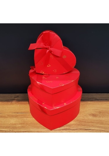 Kalp Tasarımlı 3 Lü Hediye Kutusu