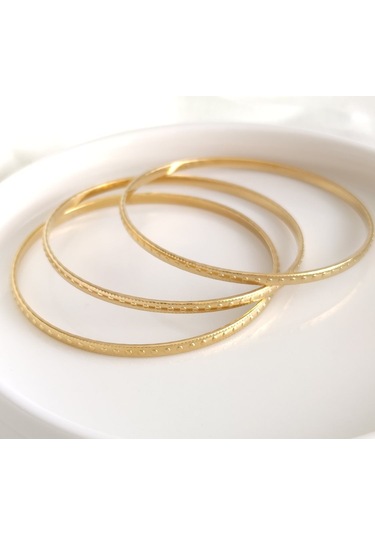 6,5 Cm Çelik 3 Mm Desenli Ajda Bilezik 1 Adet Beyaz