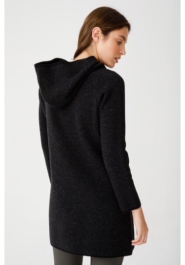 Desen Triko Kadın Reglan Kol Nakış İşlemeli Kapüşonlu Uzun Kaban