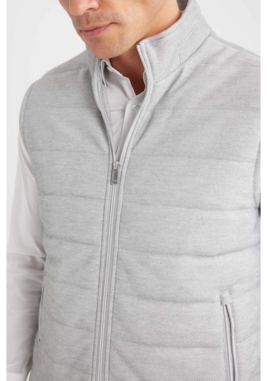 DeFacto Slim Fit Dar Kesim Dik Yaka Fermuarlı Yelek D7536AX25SPGR221